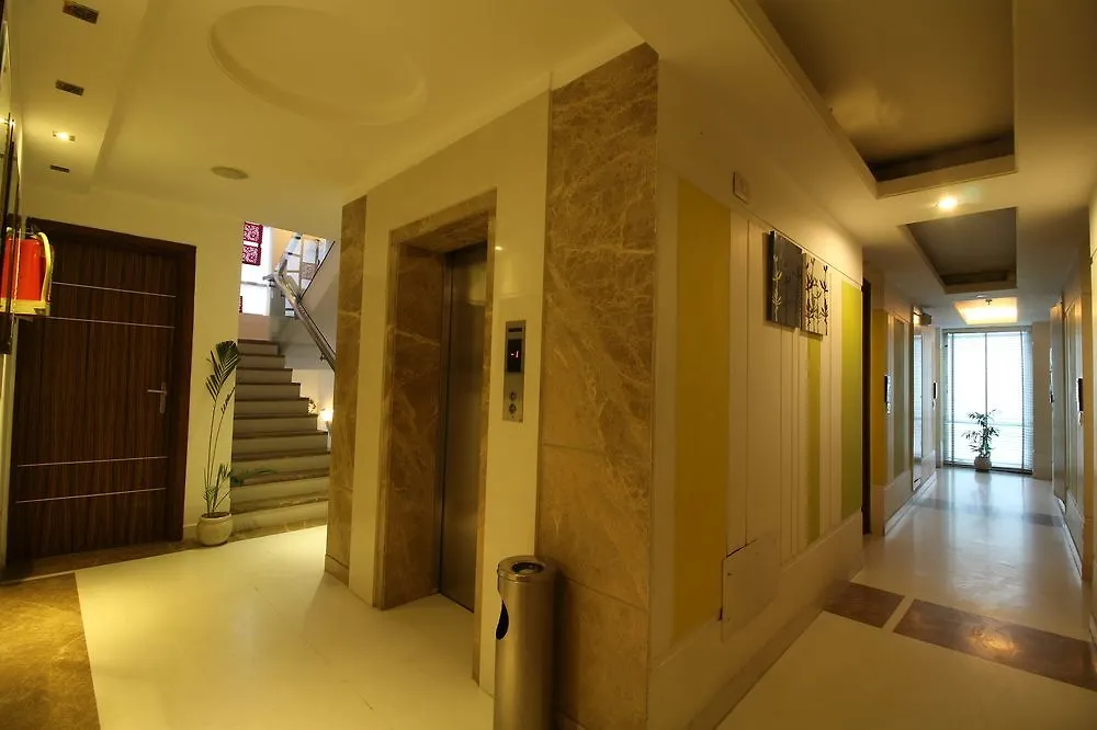 Hotel Rosewood Apartment Hotel, Gurgaon